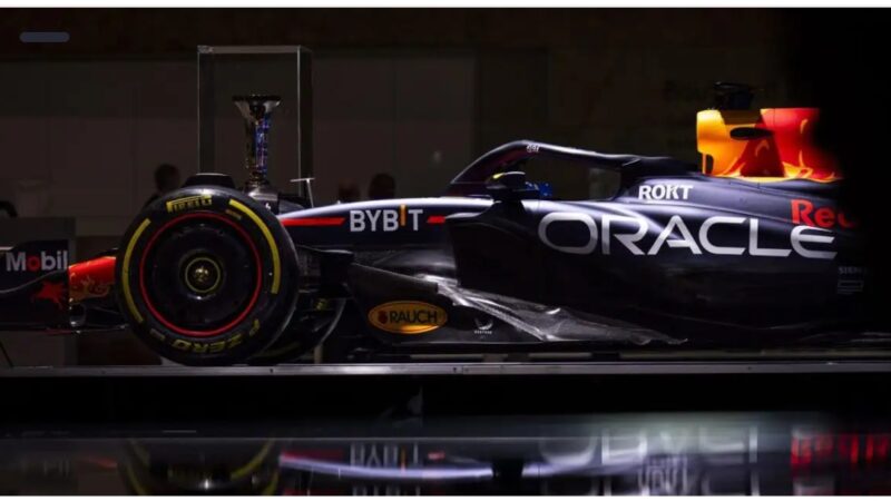 The builder’s title is Red Bull RB19