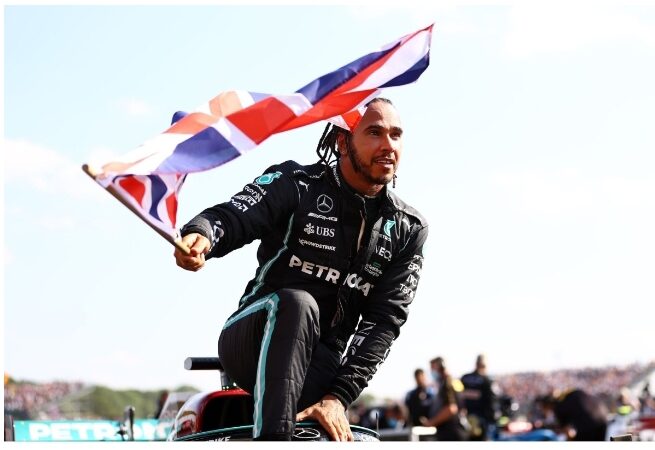 Mercedes tease new season with Silverstone Hamilton preview