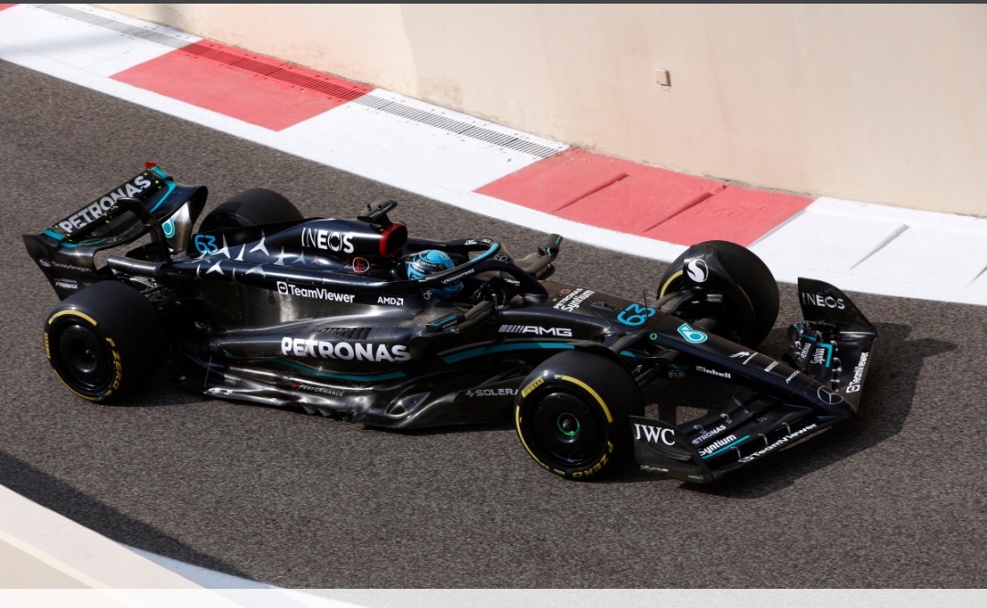 Mercedes unveils sensational new F1 livery design