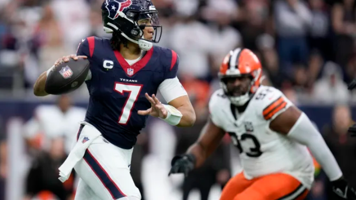 NFL Wild Card Saturday: Browns vs. Texans scores, highlights, news, inactives and live updates