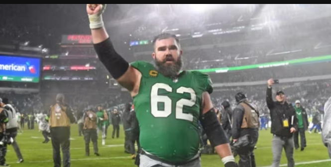 Eagles’ Jason Kelce refutes reports of his NFL retirement