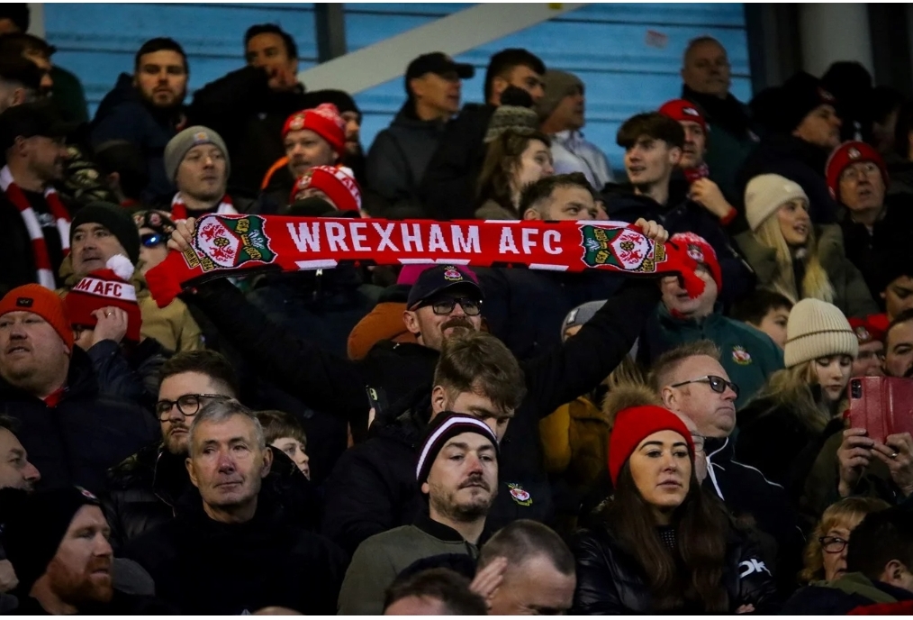 Wrexham in advanced talks over deal for League Two star, reporter claims