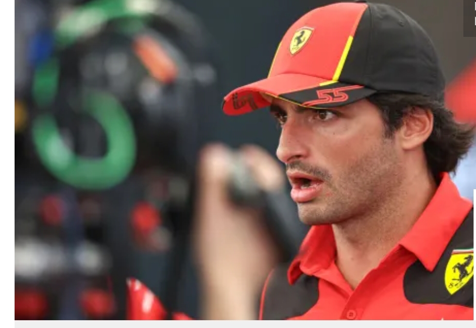 Ferrari star Carlos Sainz breaks silence on getting replaced by Lewis Hamilton