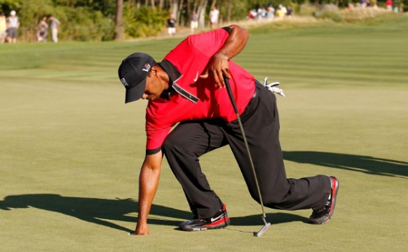 Sad news: Tiger woods slumbs during……