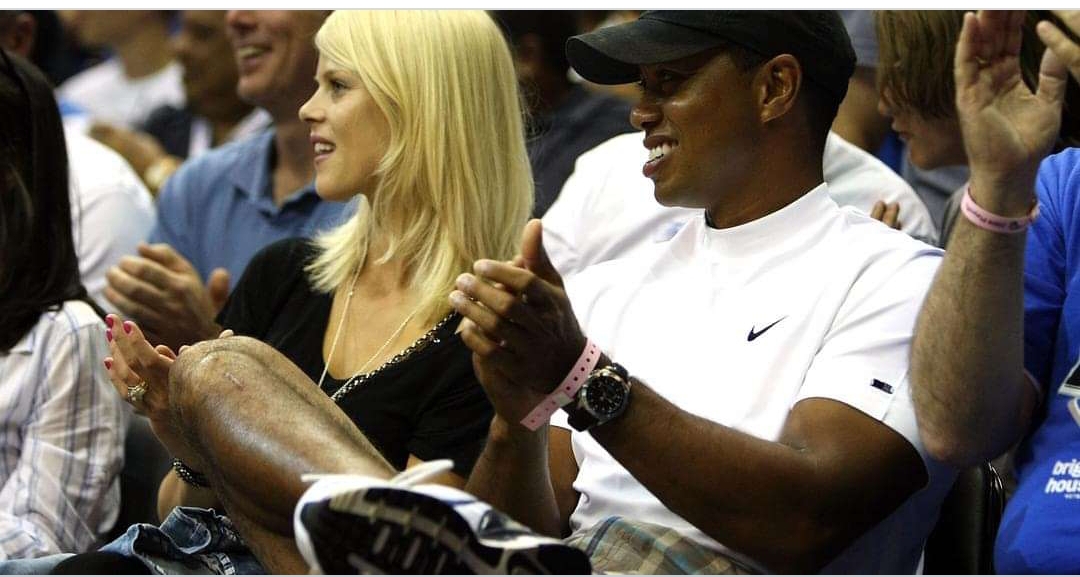 Report clam: Elin Nordegren was seen in tiger woods house after receiving a call that shocked her