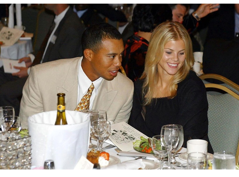 Breaking news : Tiger Woods and Elin Nordegren, his ex-wife, have finally arrived upon a new premarital agreement.