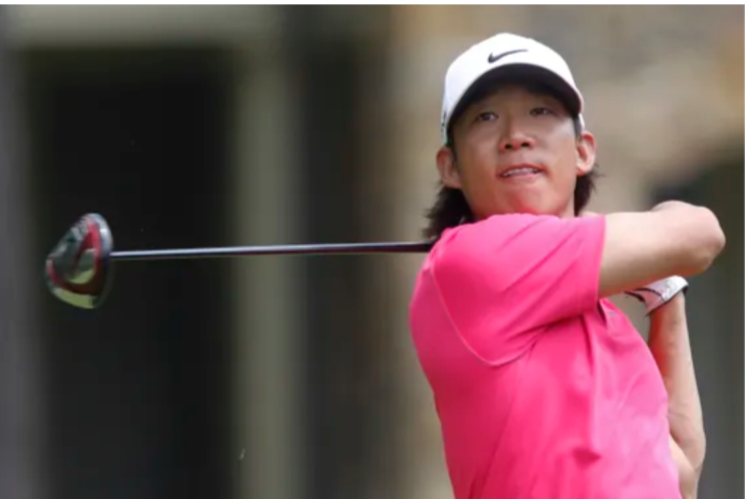 Anthony Kim has rusty welcome back to golf after 12 years away. He trails Rahm by 14