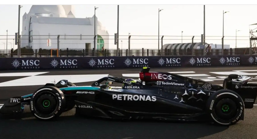 Lewis Hamilton lacking one thing he needs from Mercedes W15 at Saudi Grand Prix