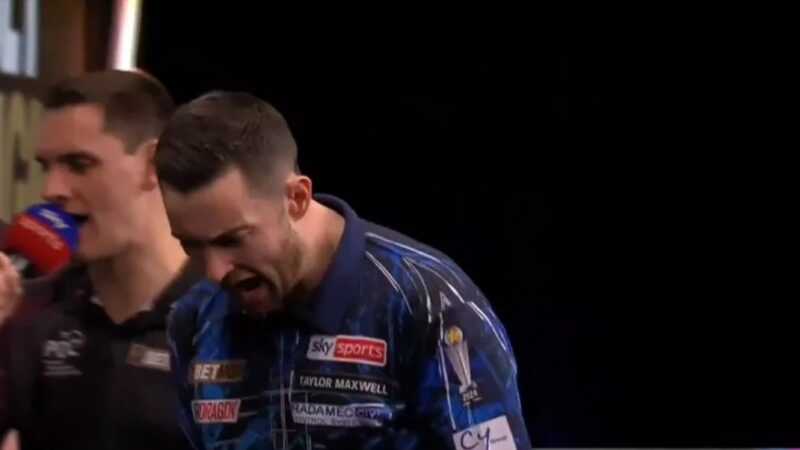 Luke Humphries produces ‘outrageous’ bullseye finish that ‘shuts up’ Dublin darts crowd