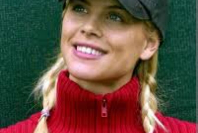 Who is Elin Nordegren married to now?  Why did Elin leave Tiger Woods?