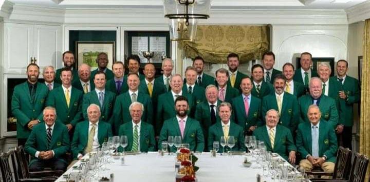 Tiger woods and friends in the dinner but 2 legend not included