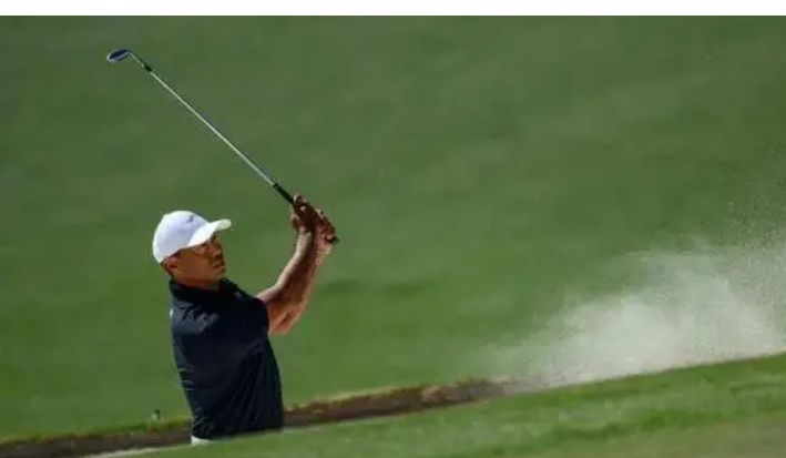 Tiger woods said he has never missed a cut at the Masters as a professional and says he is still capable of winning a sixth Green Jacket and 16th major ”  see comments for complete details👇👇