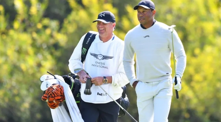 Report: Tiger Woods To Continue With New Caddie At The Masters