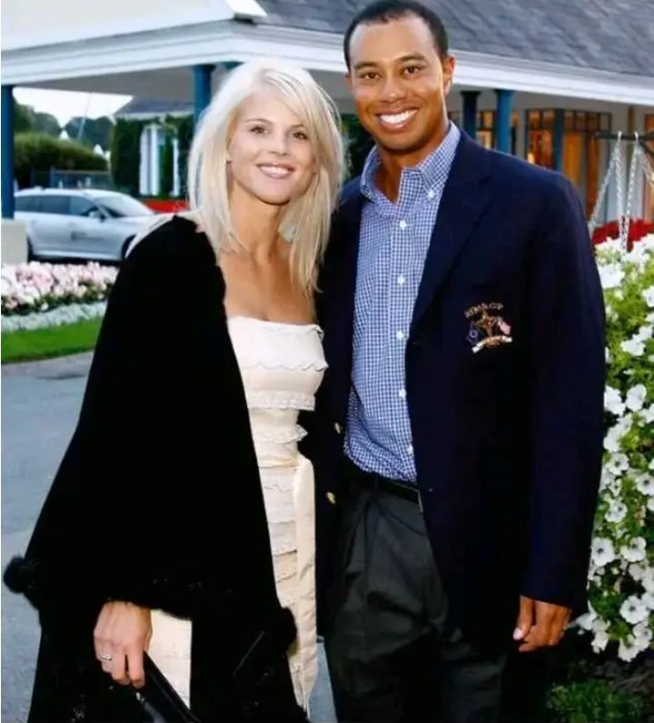 Good news tiger woods mother supporting him to get married again.full details in comment 👇👇