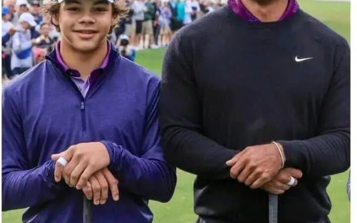 BREAKING NEWS : Charlie Woods shoots career-best round to win junior golf tournament – with dad Tiger on the bag