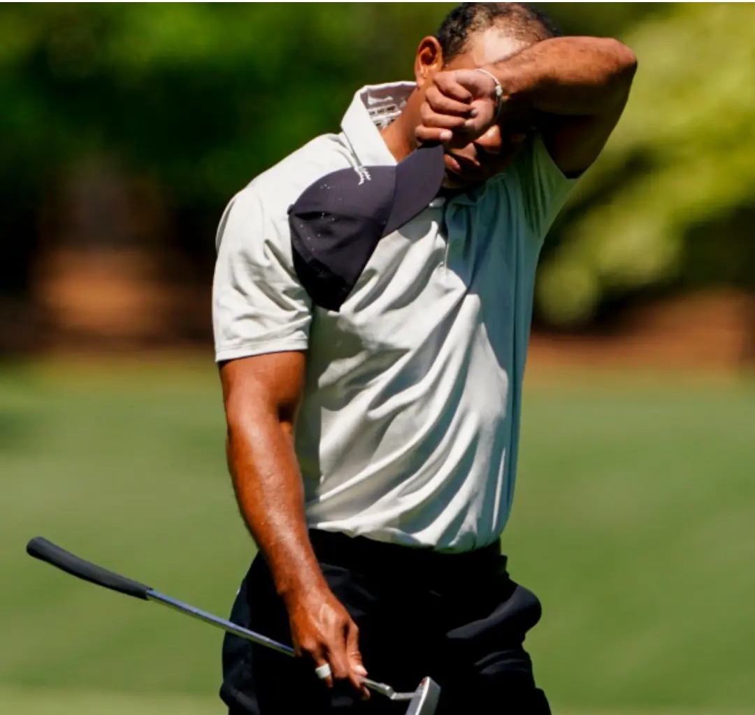 Details of Tiger Woods being blackmailed over photos of an alleged affair have come to light