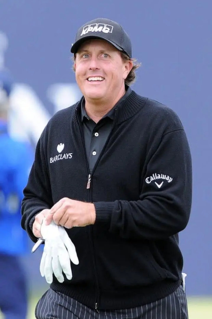 BREAKING NEWS:Phil Mickelson and 11 other LIV golf players file lawsuit again PGA tour for violation of….