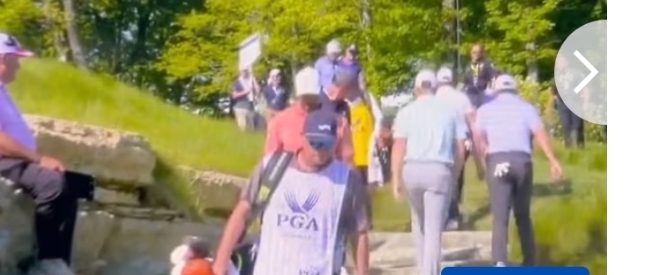 The shocking moment Rory Makilra and Tiger Woods completely ignore each other at the.. full details in comments sections 