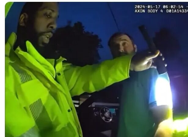 Police Officer Asked Scottie Scheffler Absurd Tiger Woods Question During Viral Arrest