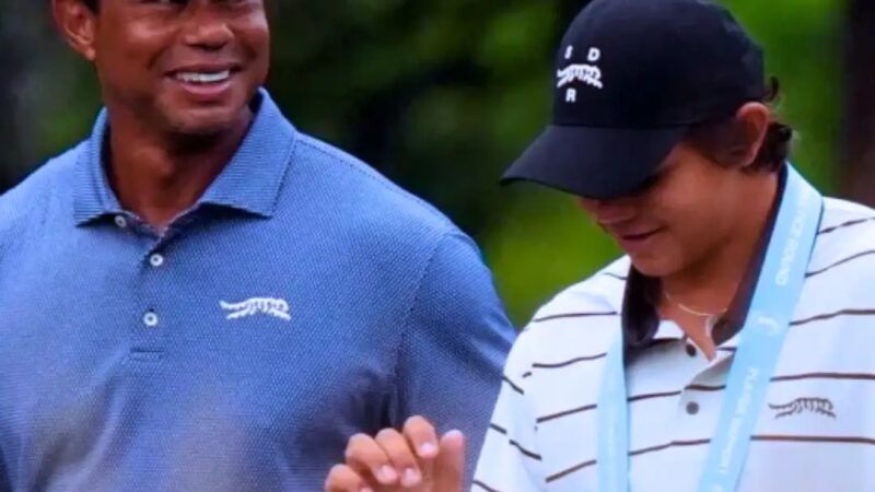 Charlie Woods Trolls Tiger Woods a funny quote before going on stage to receive the USGA’s highest honor