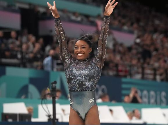 Simone Biles’ Family Cheers Her on at Gymnastics Team Finals — and Her Husband Rocks Her…..