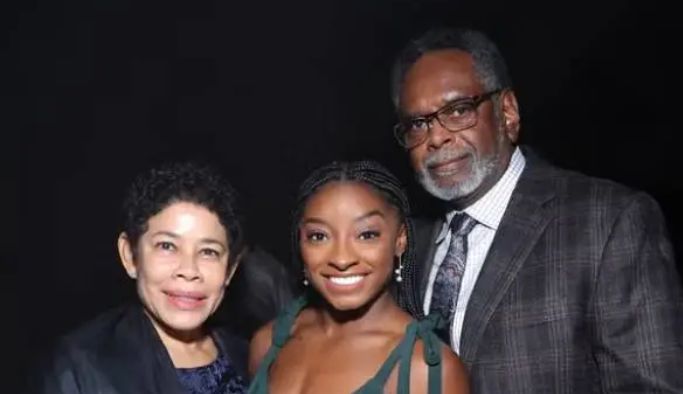 Congratulations Simone Biles Parents Ronald and Nellie Biles sends 4 word touching message to their daughter ….