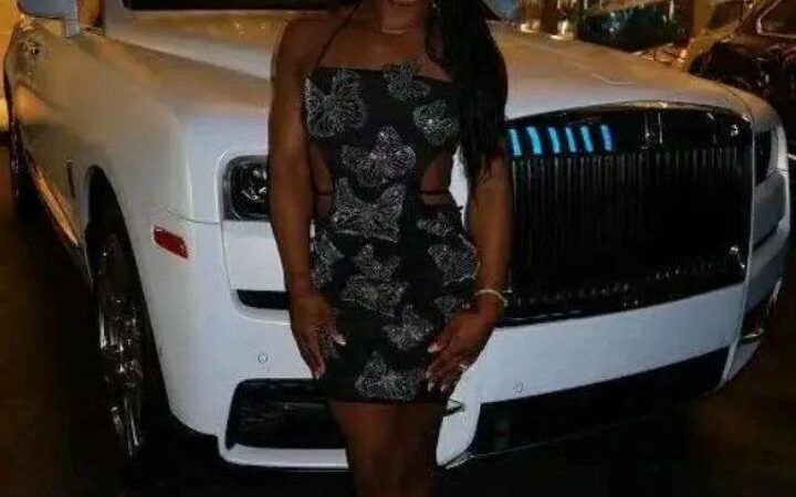 BREAKING NEWS: Congratulations to Simone Biles as she has been gifted a brand new rolls Royce 2024 model by a famous celebrity to celebrate her .. …..see more