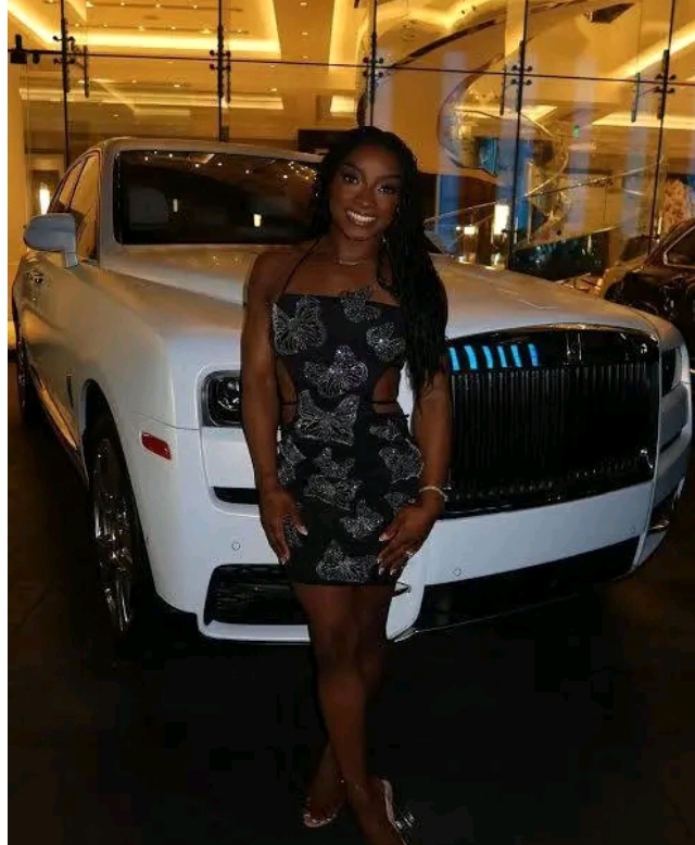 BREAKING NEWS: Congratulations to Simone Biles 🎉 as she has been gifted a brand new rolls Royce 2024 model by a famous celebrity to celebrate her .. …..see more 👇