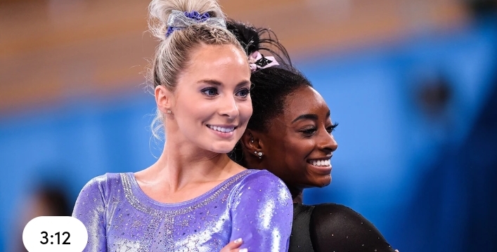 American Olympic gymnast MyKayla Skinner is speaking out about her former teammate Simone Biles’ seemingly pointed tweet following Team USA’s Paris Olympics gold medal win in women’s gymnastics.