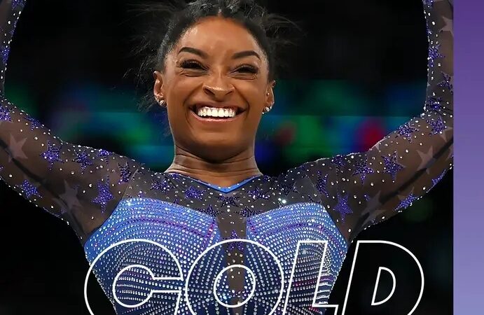 Simone Biles at Legend in Paris  The GOAT is back! After a team gold medal, Simone Biles wins her 39th medal and her 6th Olympic 👏