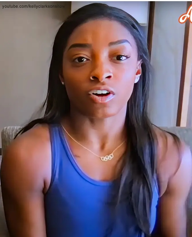 SIMONE BILES DEFENDED HERSELF AFTER HER ICONIC GESTURE AT THE 2024 OLYMPICS WAS CALLED “DISGUSTING”