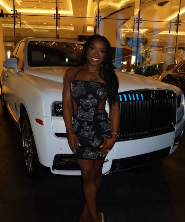 Breaking News: Simone Biles receives a brand new 2024 Rolls Royce as a tribute to her…more details below 👇 👇  BREAKING: Simone Biles receives a brand new 2024 Rolls Royce as a tribute to her record-breaking achievements  In a grand celebration of Simone Biles’ remarkable achievements in the world of gymnastics, the champion received a brand new 2024 Rolls Royce as a gift from a famous celebrity. This generous gesture not only highlights Biles’ incredible record-breaking achievements, but also the admiration she commands in a variety of fields.  Simone Biles, whose name has become synonymous with gymnastics excellence, recently made headlines for her remarkable performance at the World Gymnastics Championships. His unrivaled talent and his dedication to sports have forced him to establish new records, further strengthening his status of one of the greatest gymnasts of all time. His achievements have inspired countless fans and athletes from around the world. To celebrate his groundbreaking success, the famous celebrity decided to gift Biles a symbol of luxury and prestige, a 2024 Rolls-Royce. The Rolls-Royce brand is known for its exceptional craftsmanship and luxury, making it a fitting tribute to Biles’ extraordinary achievement. The gesture not only reflects the celebrity’s admiration, but also celebrates the hard work and perseverance that have defined Biles’ career.  This luxurious gift is a testament to the impact of Biles’ accomplishments, marking a significant milestone in her life and career. It highlights the intersection of sporting excellence and high-level recognition, demonstrating how monumental success can resonate far beyond the sporting arena.  As Simone Biles continues to push the boundaries of gymnastics and inspire future generations, this Rolls-Royce stands as a powerful symbol of her unrivaled success and the respect she has earned in the worlds of entertainment and sport. Congratulations to Simone Biles on this well-deserved recognition and for continuing to set the standard of excellence in gymnastics.