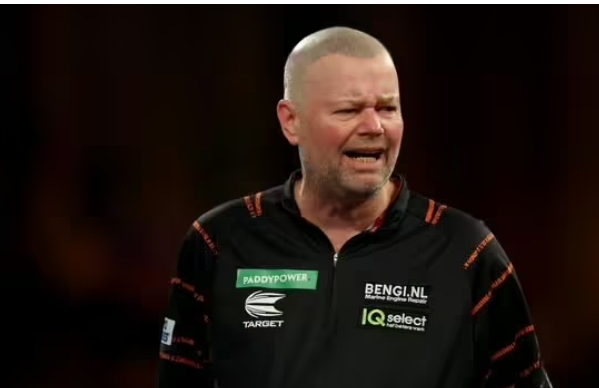 Raymond van Barneveld no longer talking to darts team-mate over ‘unacceptable reason’