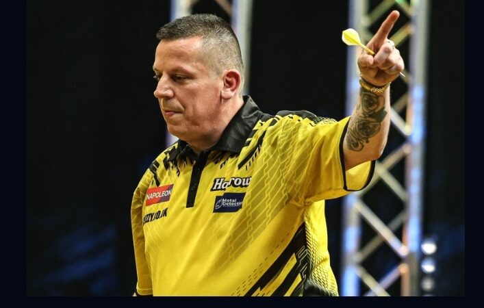 Chisnall returns to world’s top six following Flanders Darts Trophy triumph