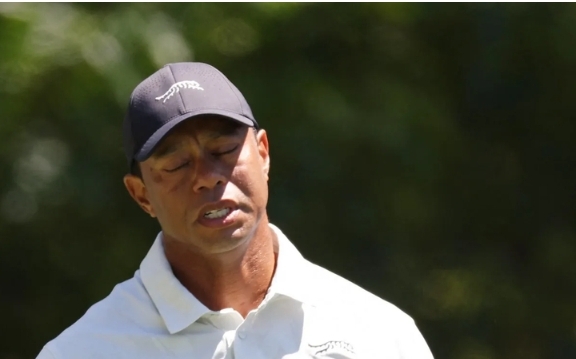 Tiger Woods goes back under the knife again with more back surgery