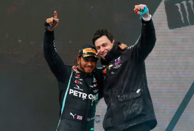 Toto Wolff pens emotional letter ahead of Lewis Hamilton’s final Mercedes race Check Link below 👇 👇 👇